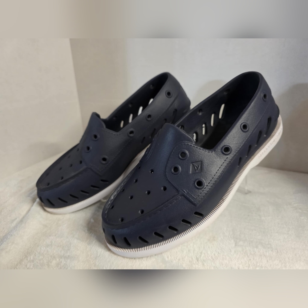 Sperry Unisex Navy Slip-On Shoes, Mens 6, Womens 8